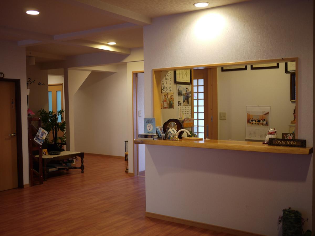 ホテルOshinaya 鋸南町 エクステリア 写真